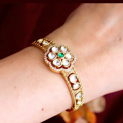 Rubaayat Kundan Bracelet