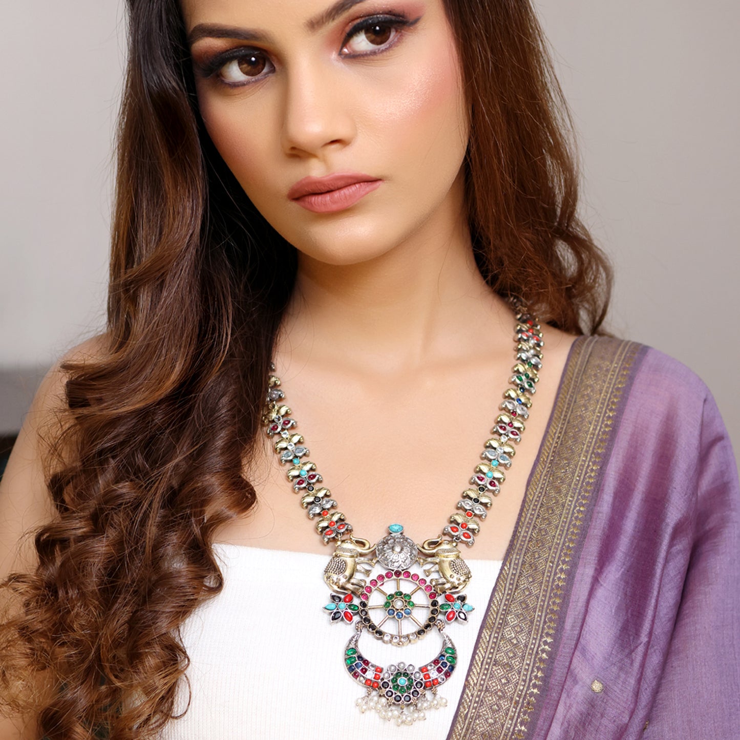 Darika Necklace Set