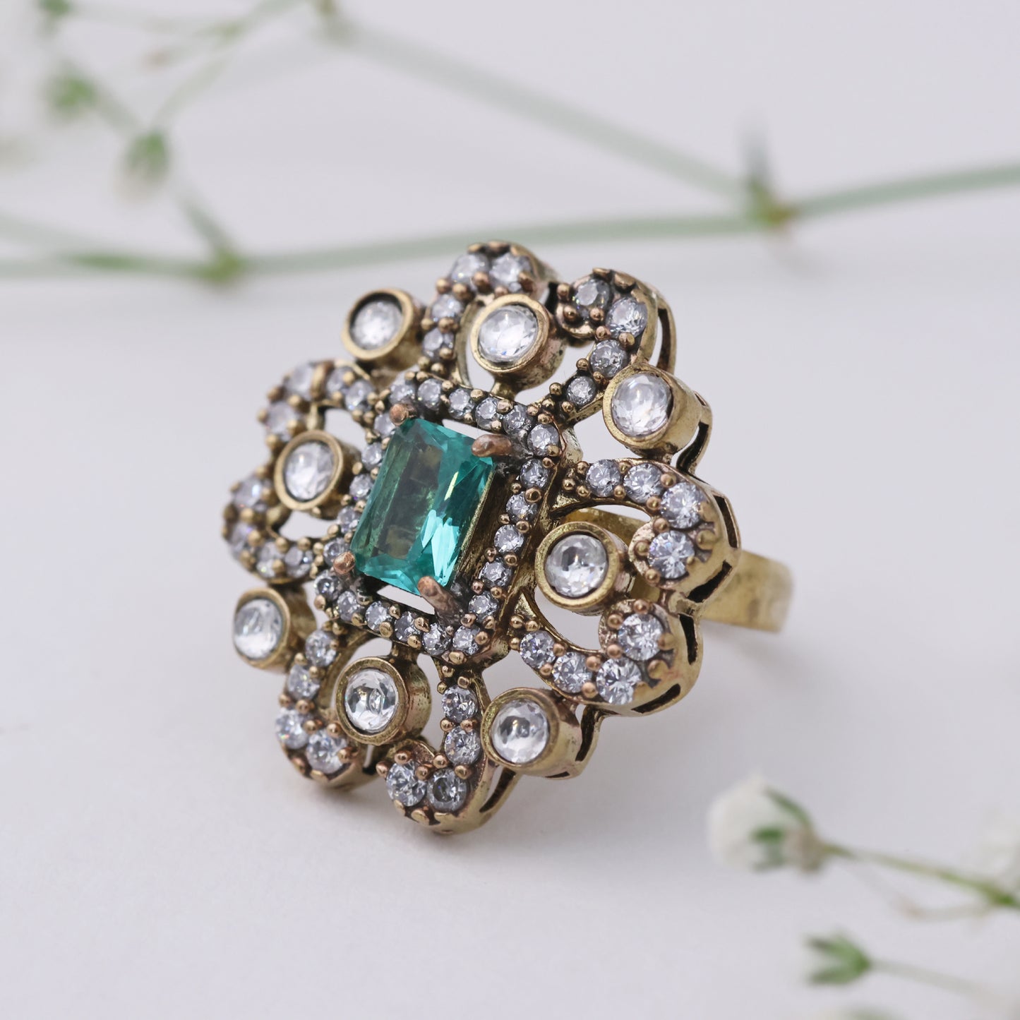 Victorian Plating Green Stone Adjustable Ring