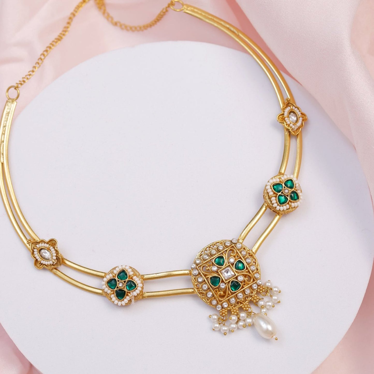 Shilpi Green Stone Studded Hasli Necklace