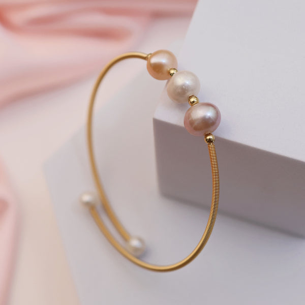 Noori Pastel Pearl Bracelet