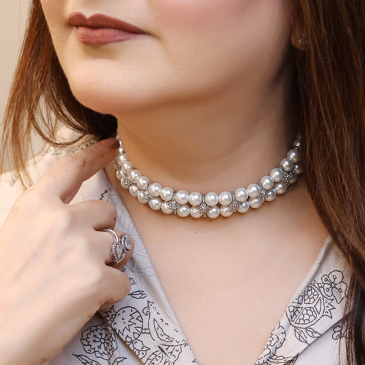 Abena Pearl Choker