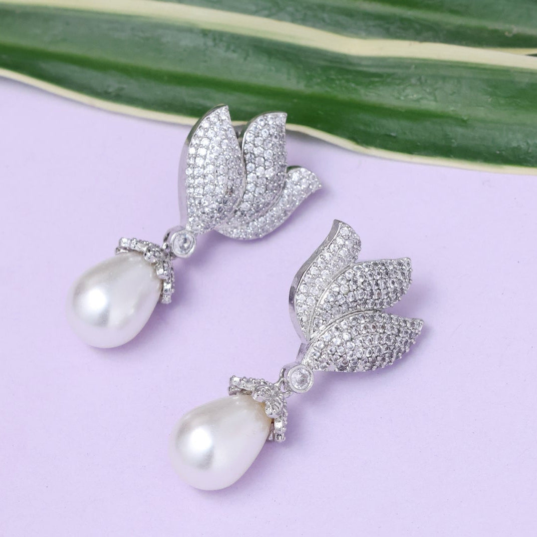 Leafy Pearl Drop Earrings