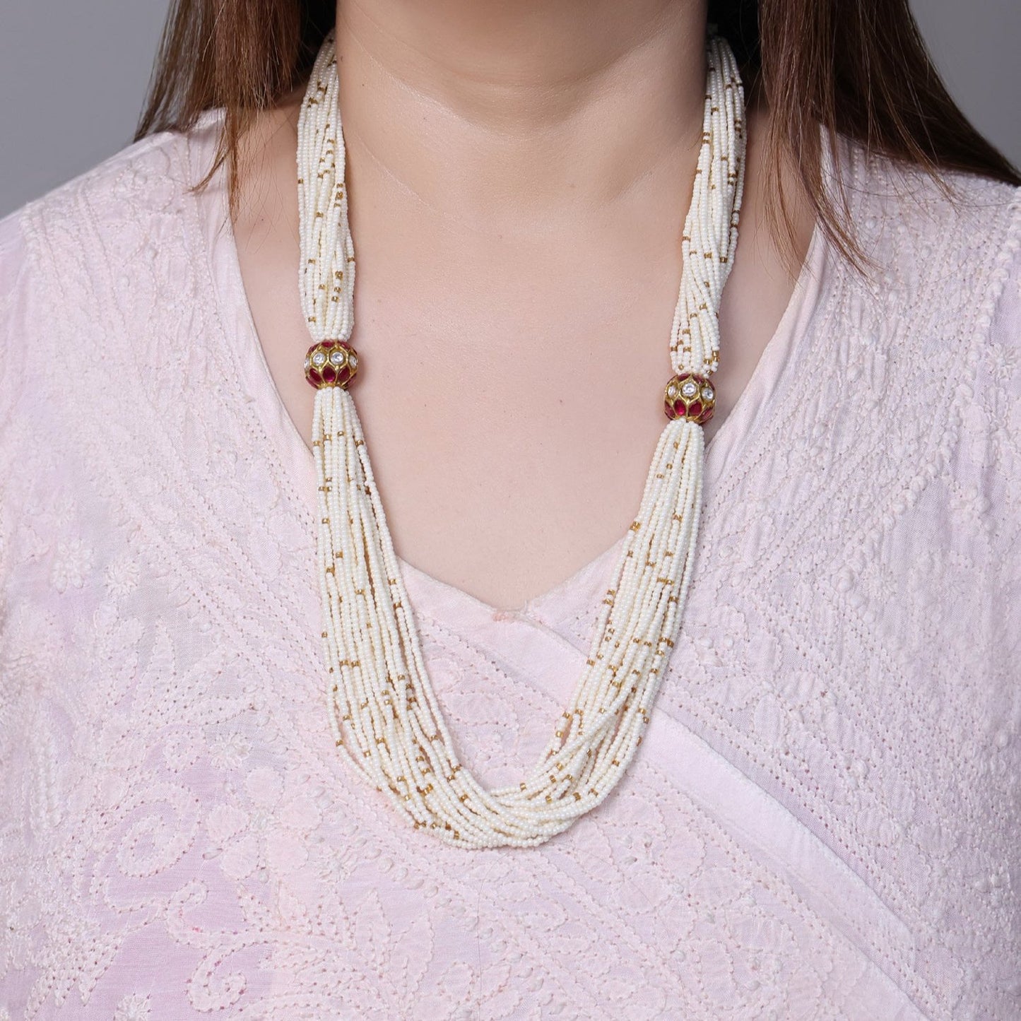 Shambhvi White and Gold Necklace