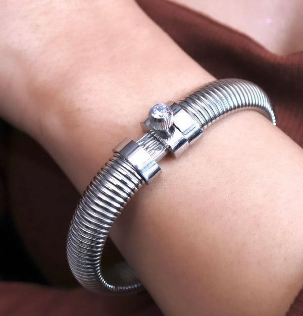 Saisha Openable Bracelet