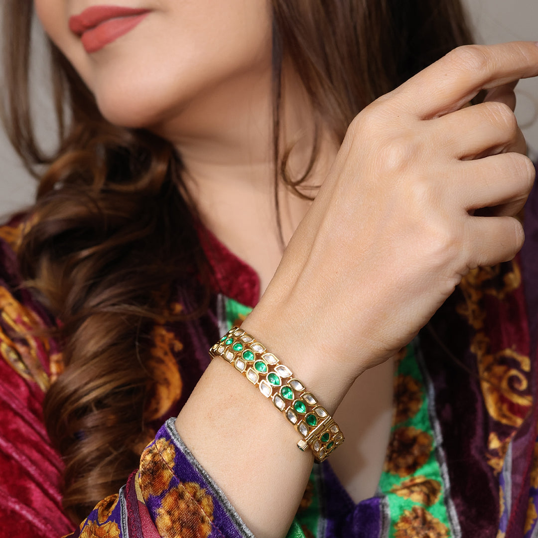 Miraya Ethnic Kundan Bangle