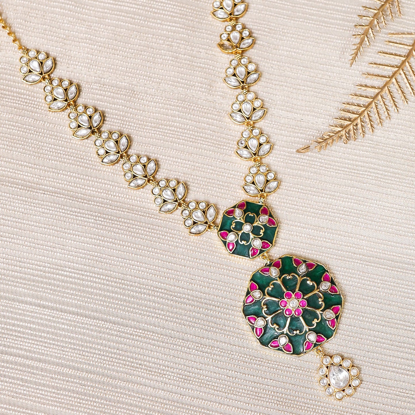 Neeva Inlay Work Necklace Set