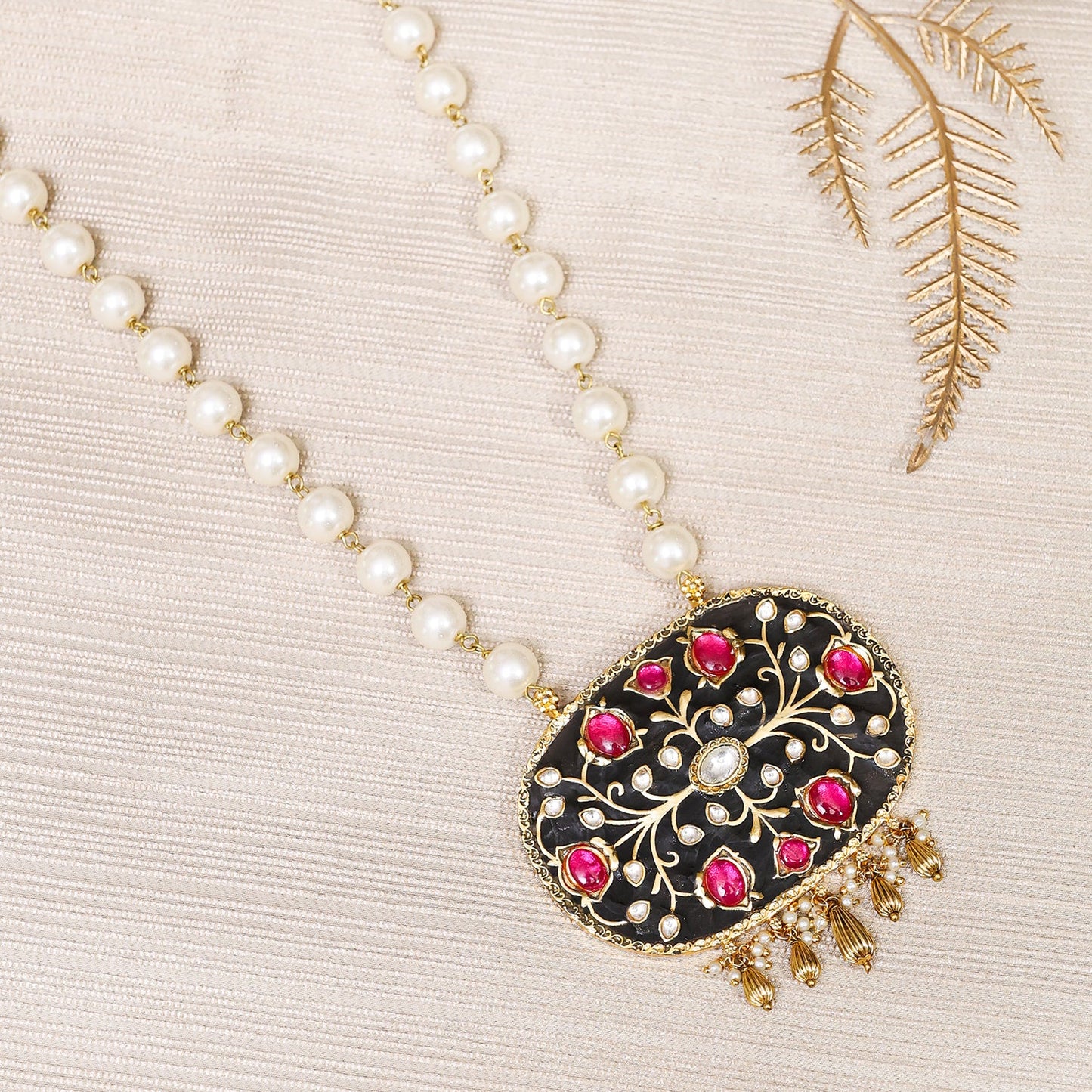 Adeeva Inlay Work Necklace Set