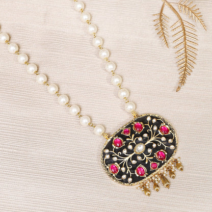 Adeeva Inlay Work Necklace Set