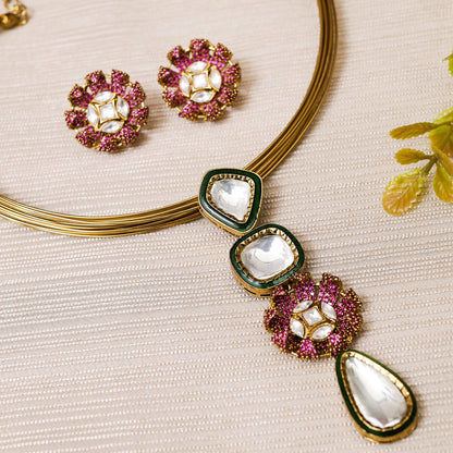 Uncut Polki Hasli Necklace Set