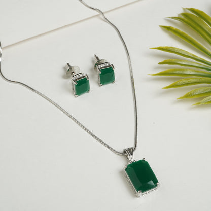 Green Toned Pendant Set