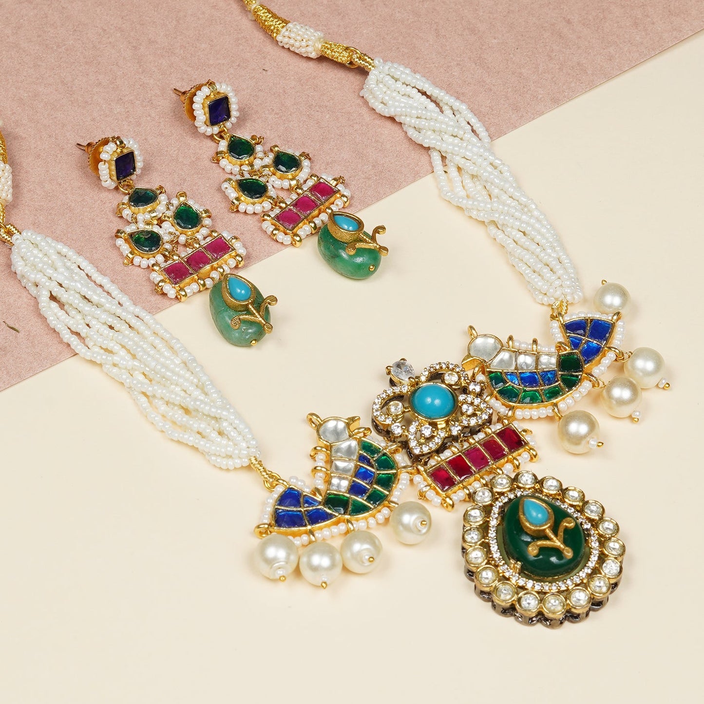 Ruhana Choker Necklace