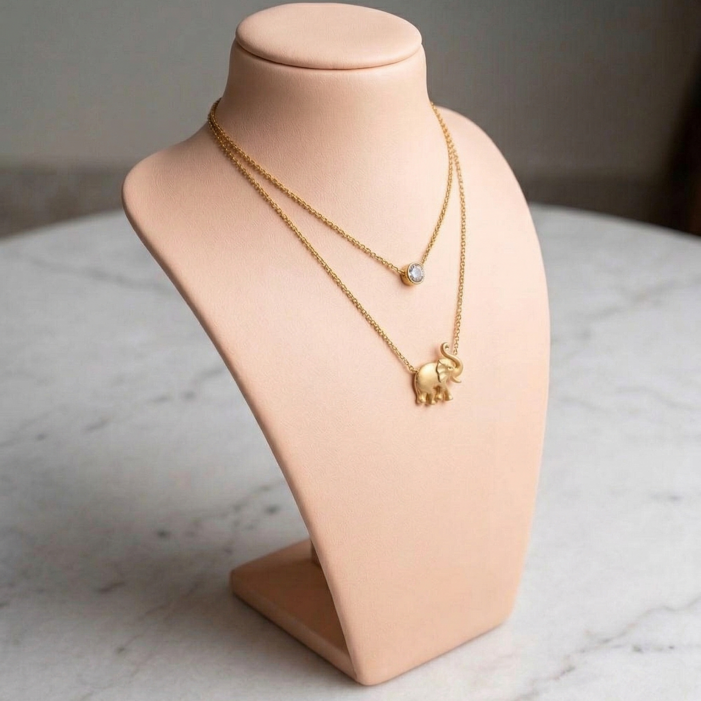 ELEPHANT AND STONE PENDANT SET