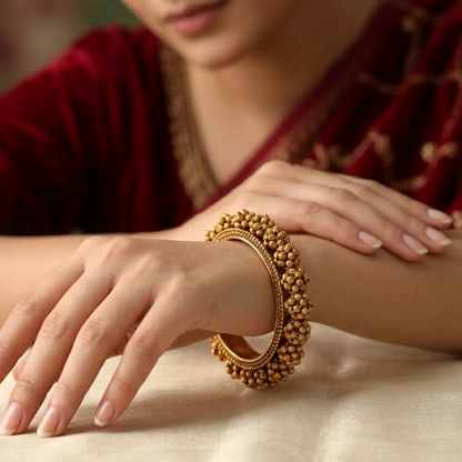 Cluster Temple Bangle