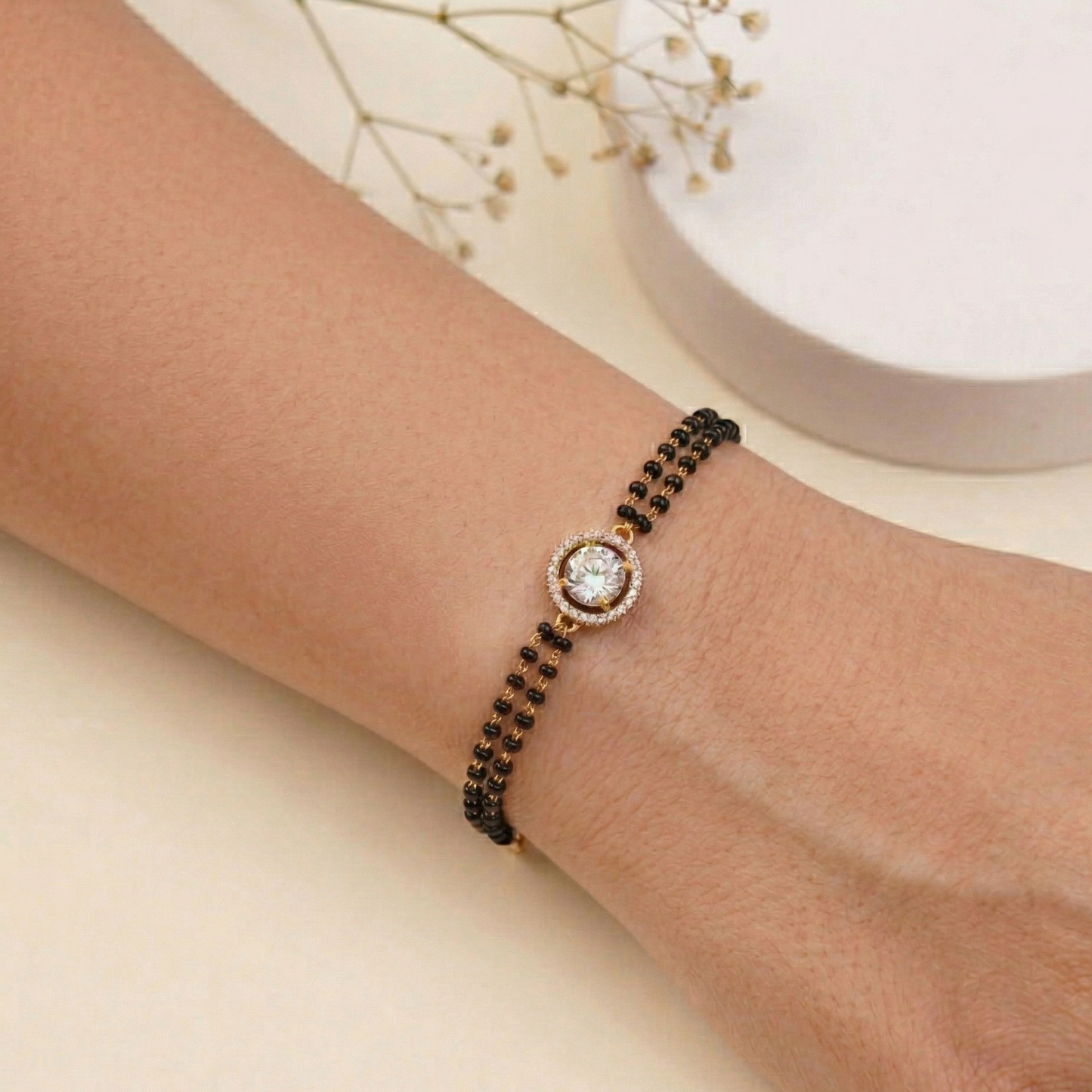 Pointer Handmangalsutra cum Nazariya