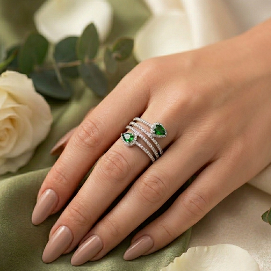 Green stone zirconia ring