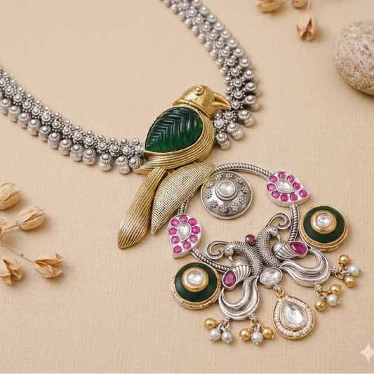 Birdy Metallic Necklace
