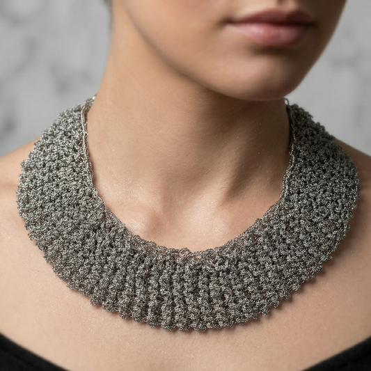 MODERN BENNY NECKLACE