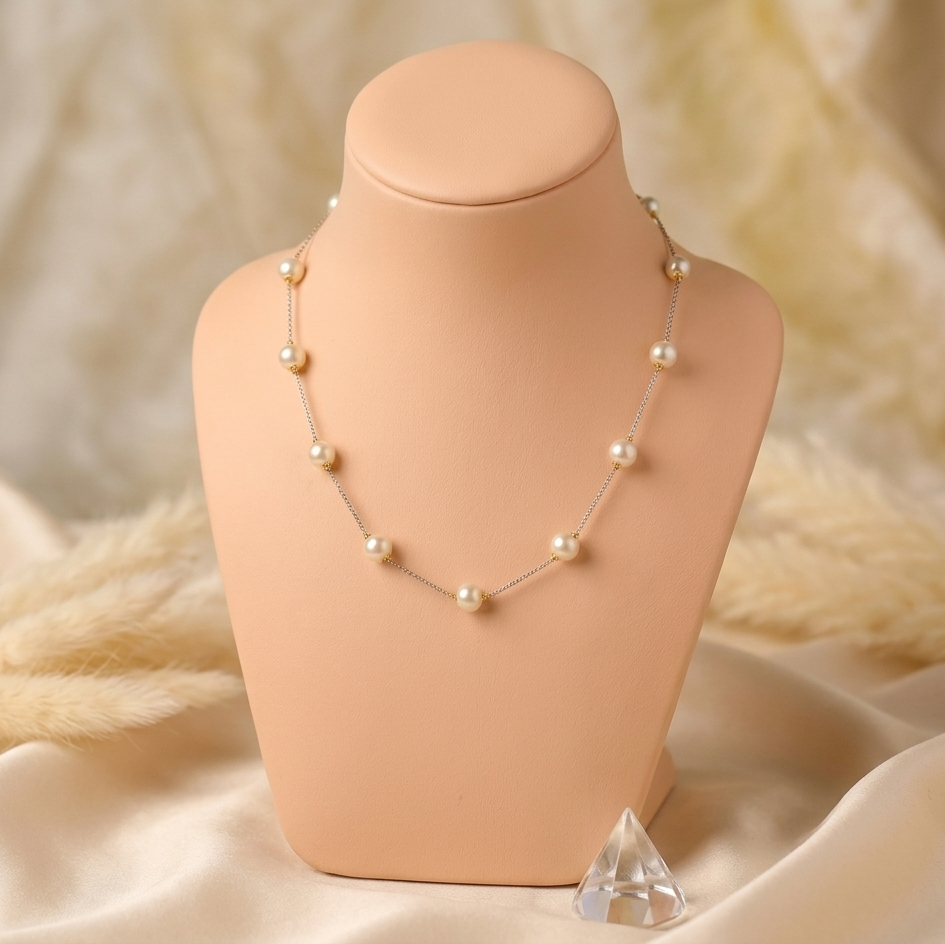 Sumeera Pearl Chain Necklace