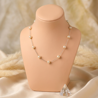 Sumeera Pearl Chain Necklace