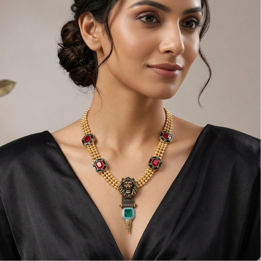 Panther Modern Necklace Set