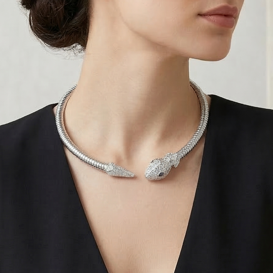 Blingy Snake Necklace