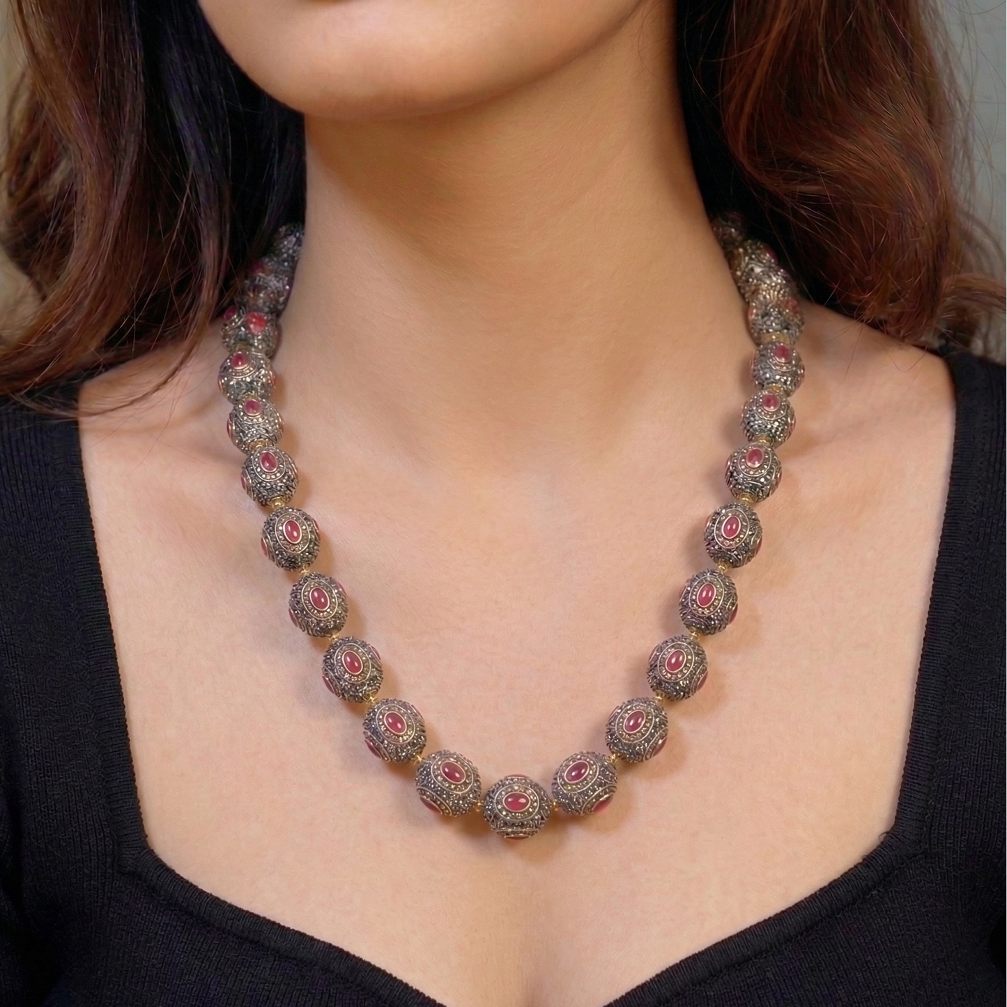 Samiksha Metallic Necklace
