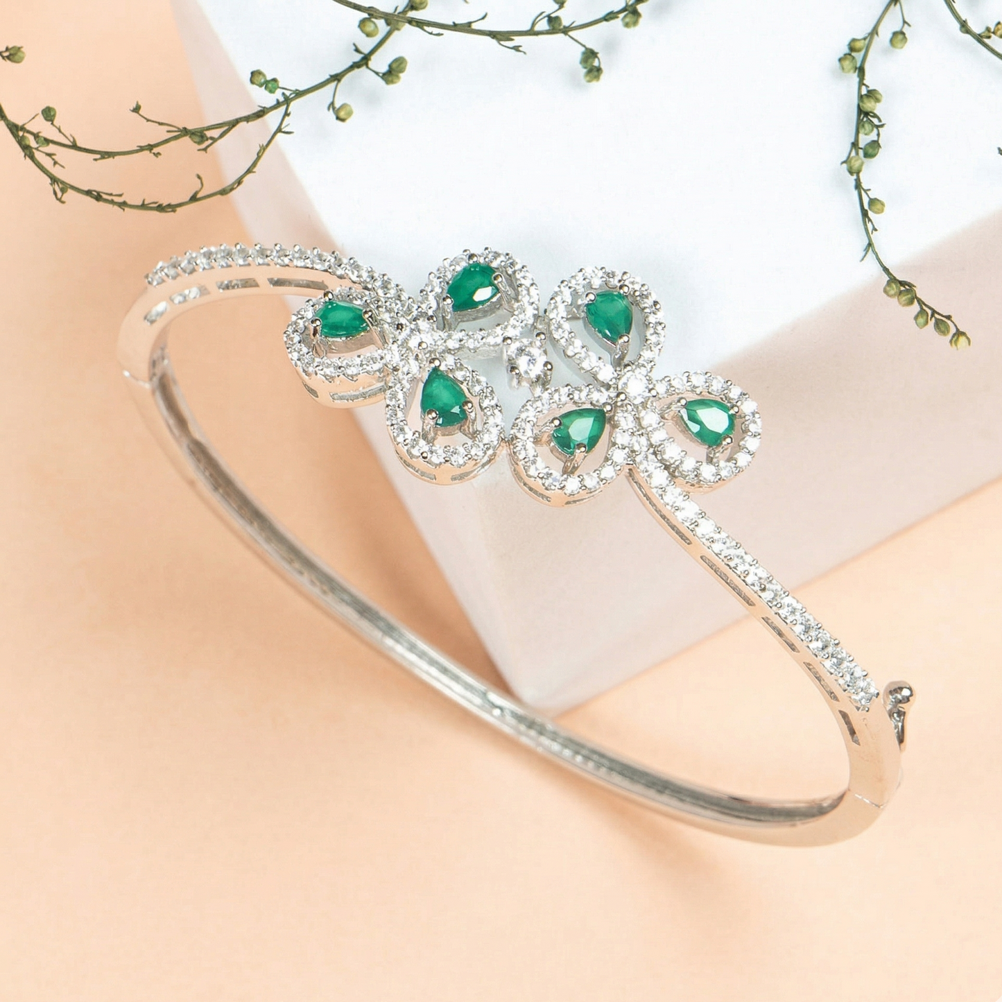 Arohi Green Stone Openable Zirconia Bracelet