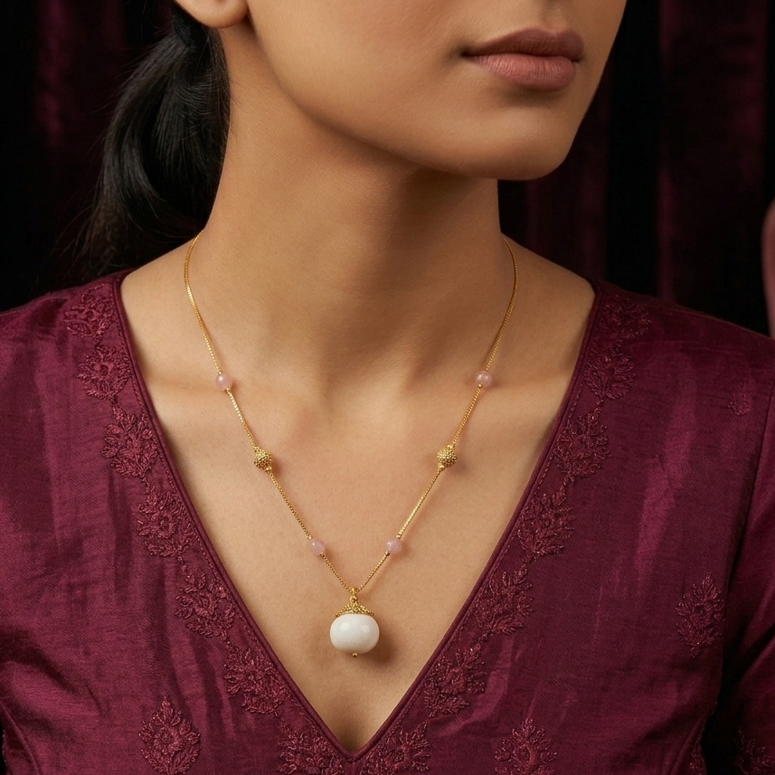Oval Pearls Drop Necklace