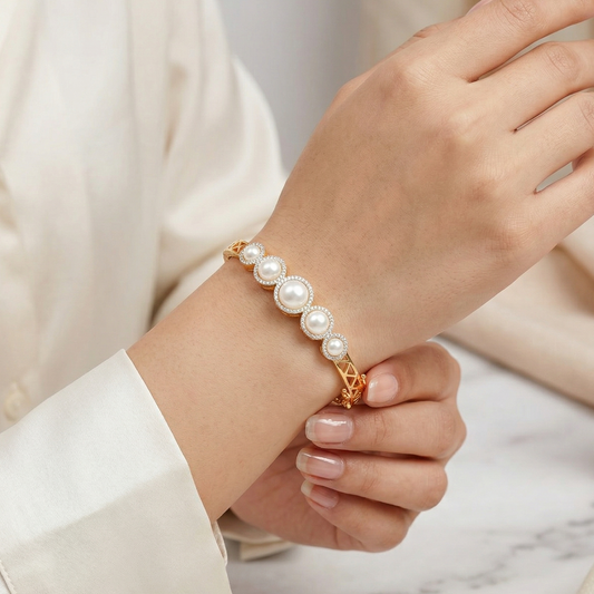 Rosegold Toned Pearl Bracelet