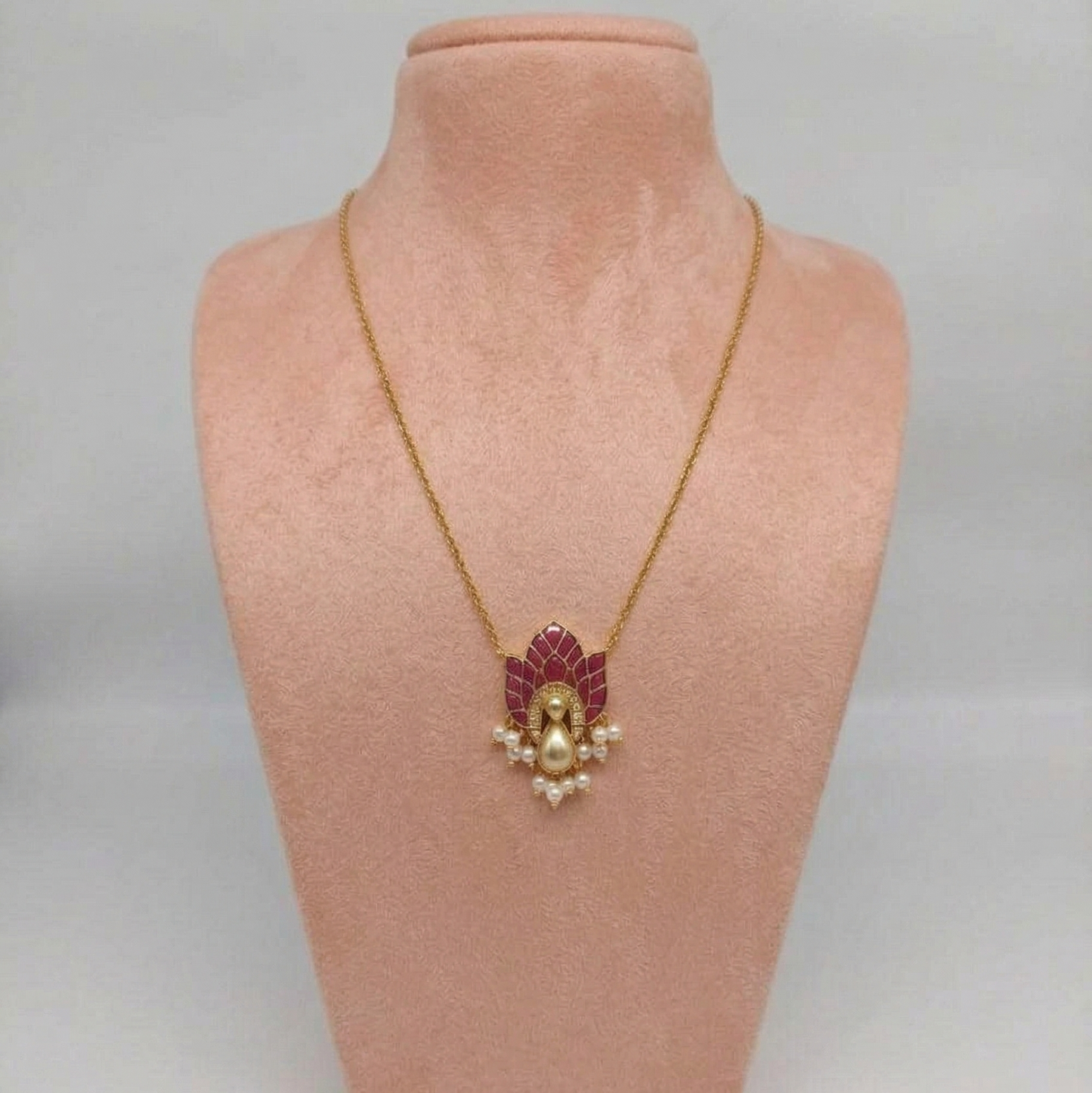 PEACOCK RUBY PENDANT SET