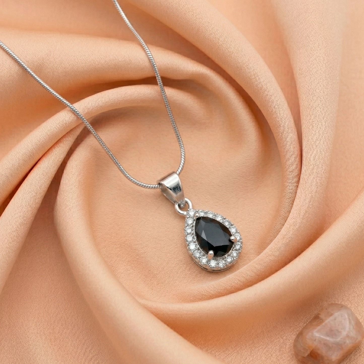 black zirconia pendant set