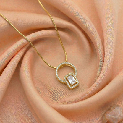 oval gold pendant set