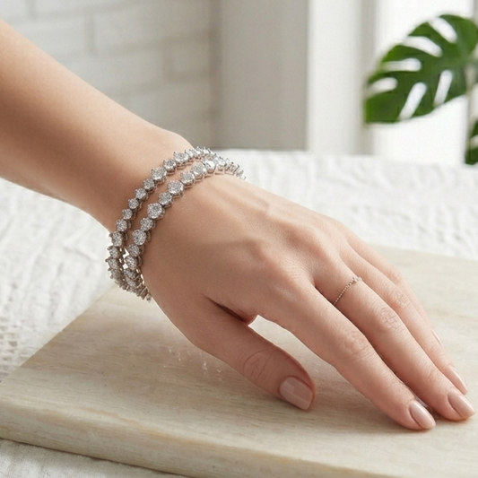 Ivy Pointer Bangles