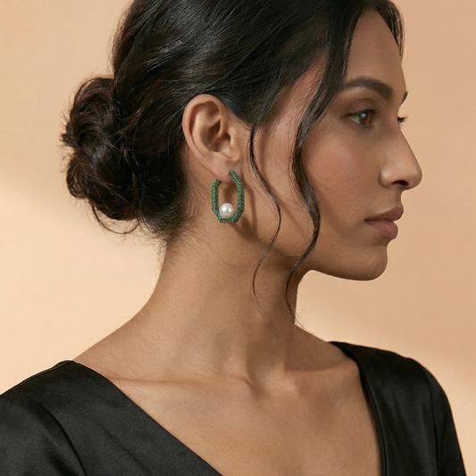 enamel with pearl earring