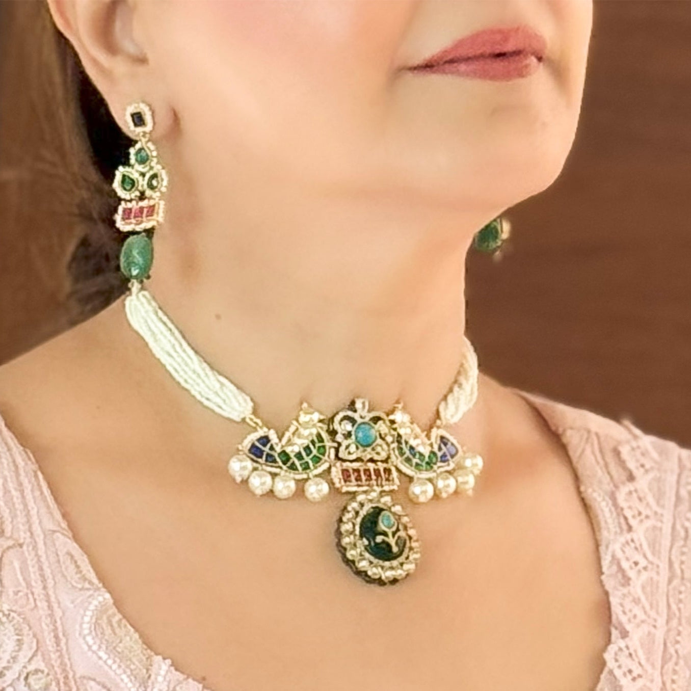 Ruhana Choker Necklace