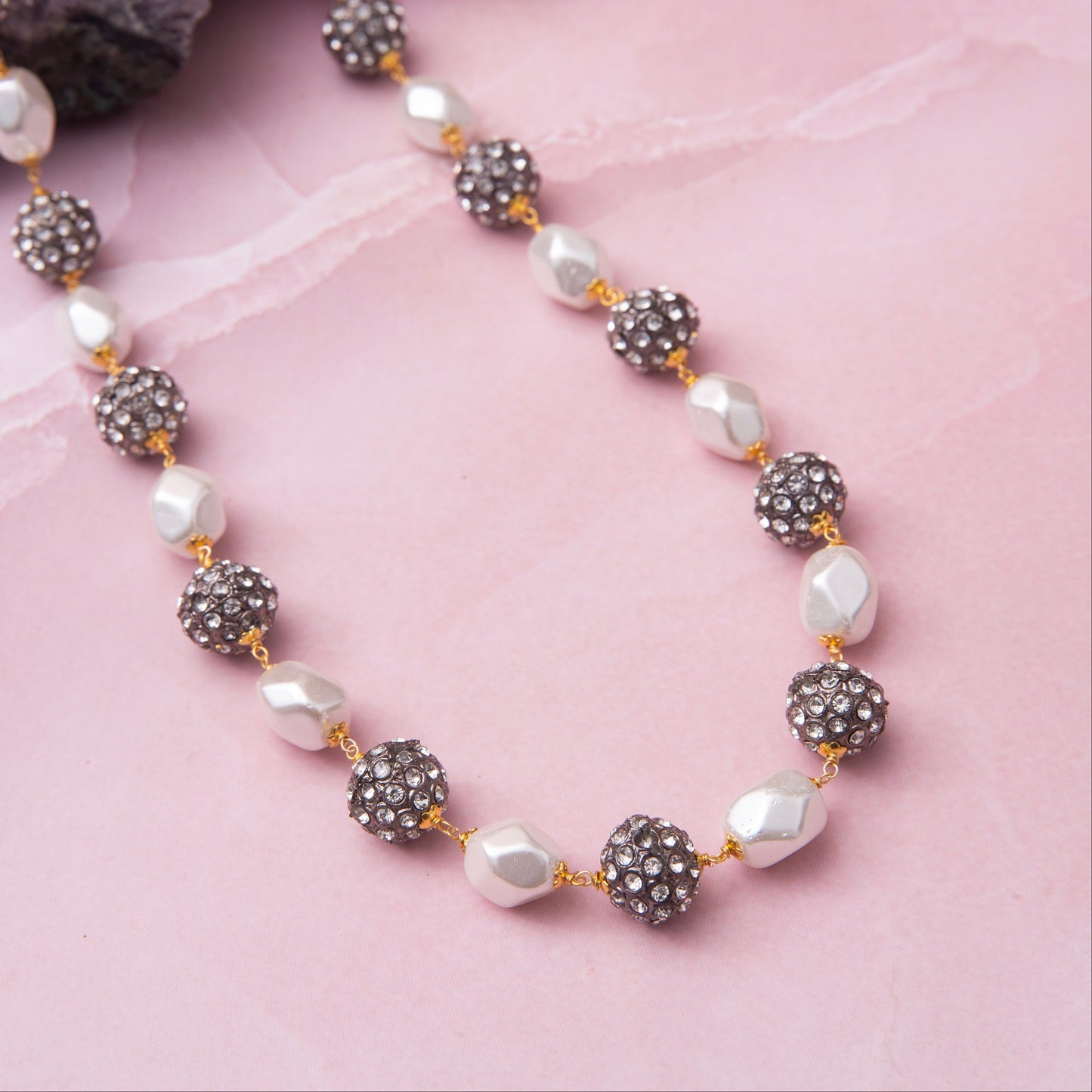 Adeeva Zirconia Beads Pearl Necklace