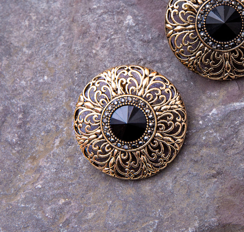 Riyah Antique Stud Earrings