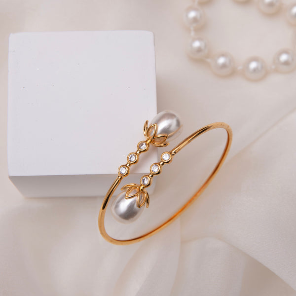 Aarya Gold Plated Pearl Bracelet