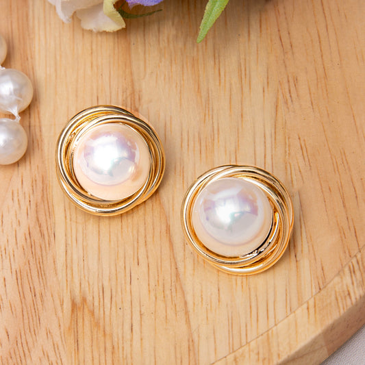 Emmie Pearl Studs