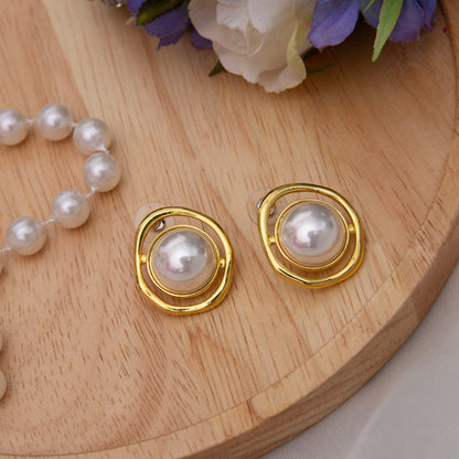 Avni Pearl Studs