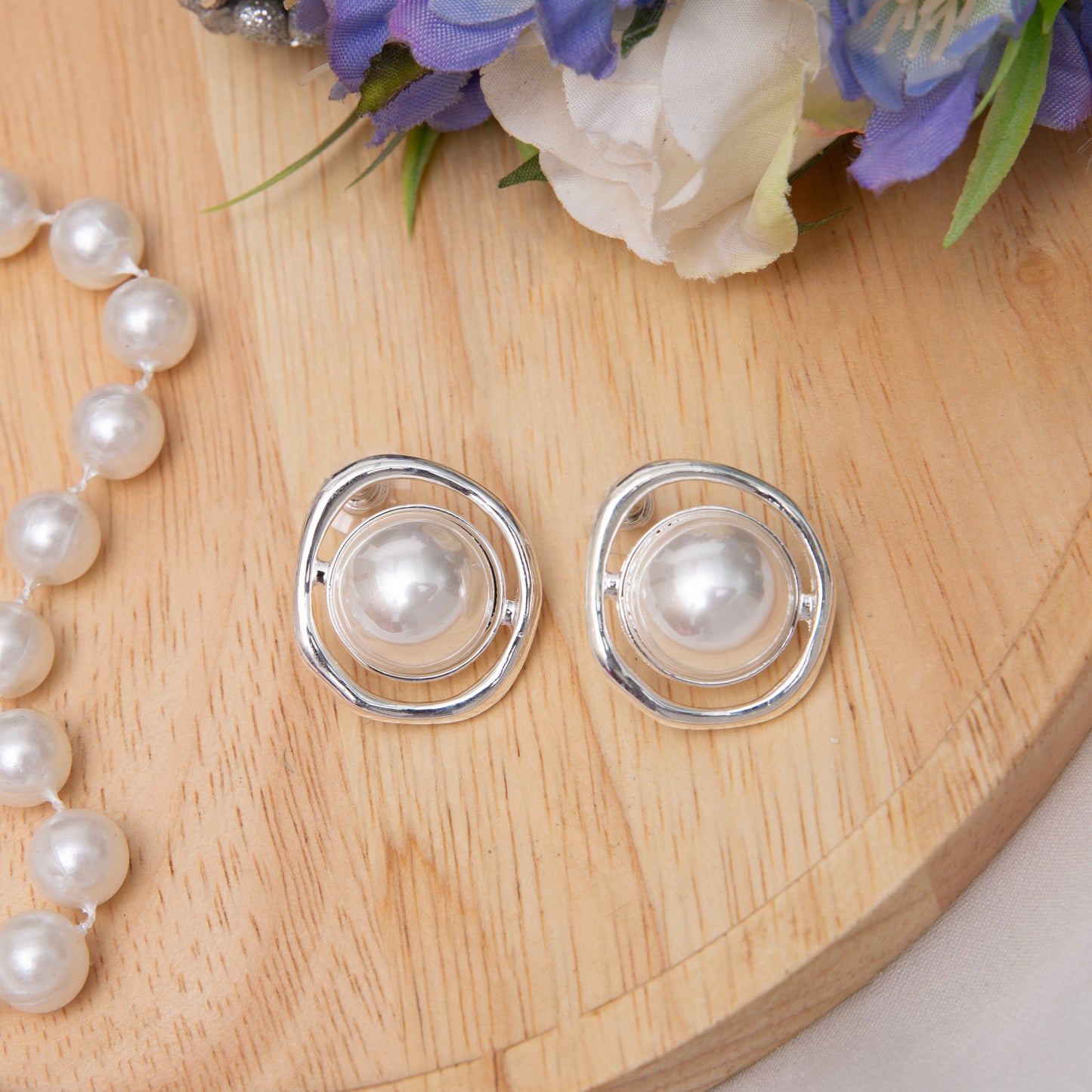 Nova Pearl Studs