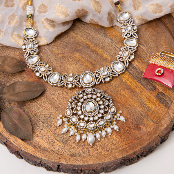 Gulzar Victorian Polki Necklace Set