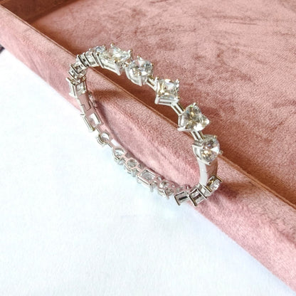 Unshaped Korean Zirconia Bracelet