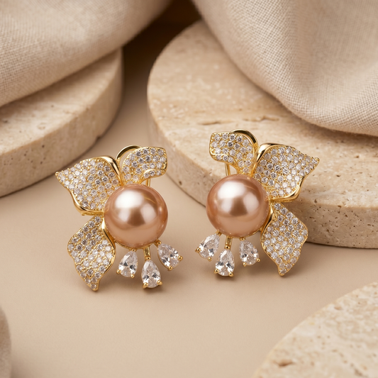 Flower with beige pearl earring