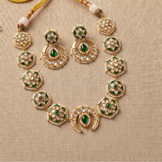 Choker with green stone necklace