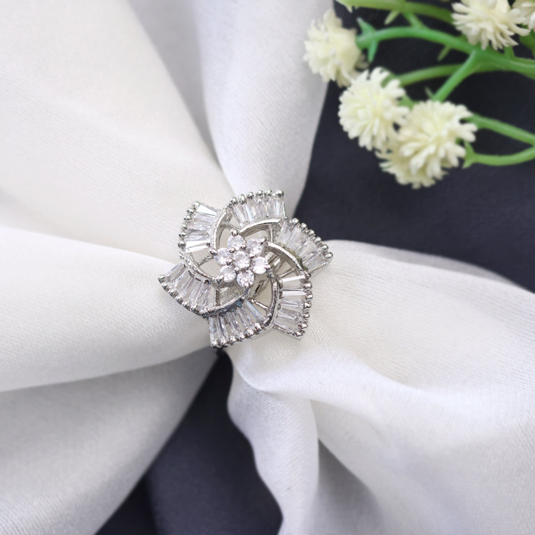 Adjustable Baguette Flower Ring