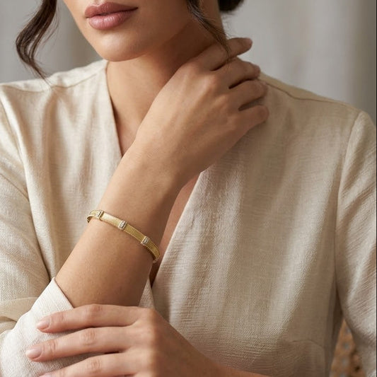 Dull Gold Zirconia Bracelet