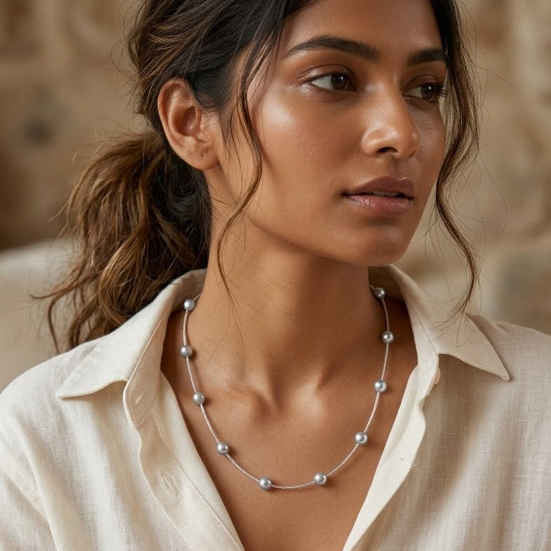 White Wire Single Line Necklace