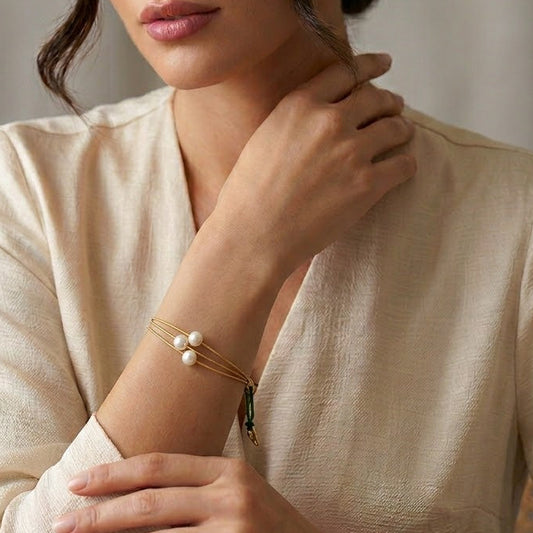 Golden layered pearl braclet